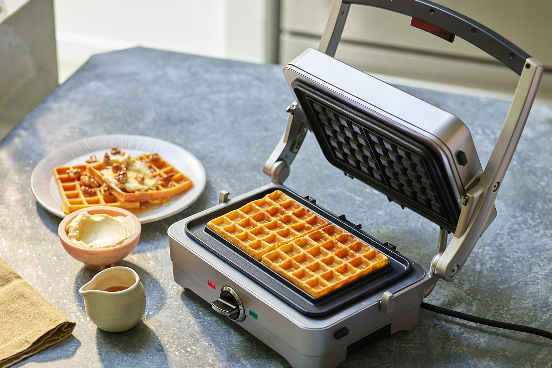 2 In 1 Waffle & Pancake Maker from Cuisinart.