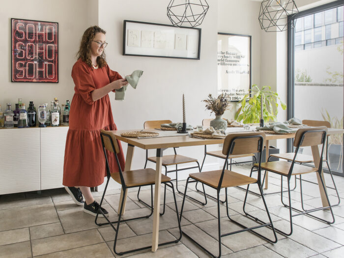 ciara murphy dining table