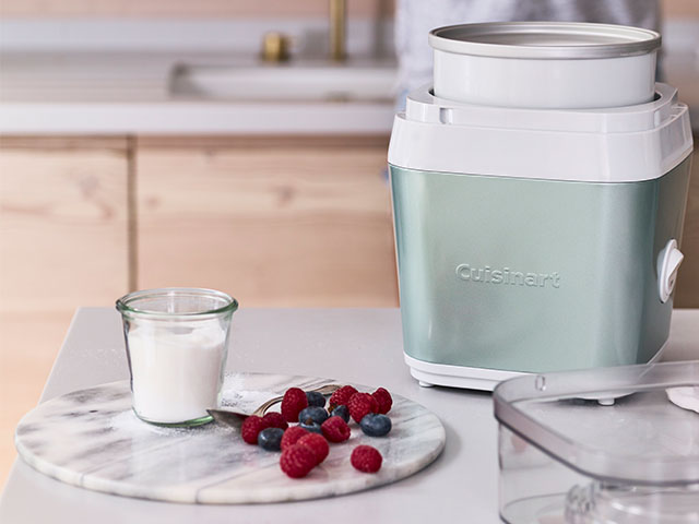 Cuisinart ICE31U Deluxe Iced Dessert Maker 