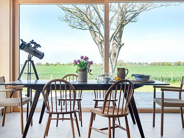 5 dining tables to wow your guests