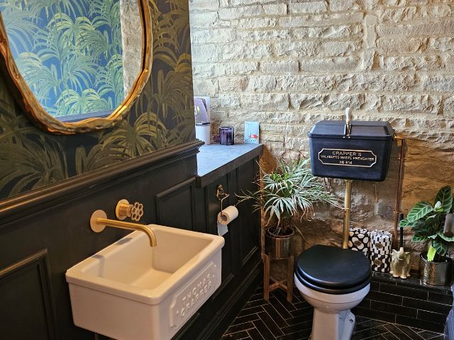 12 dos and don'ts for adding and decorating a downstairs toilet